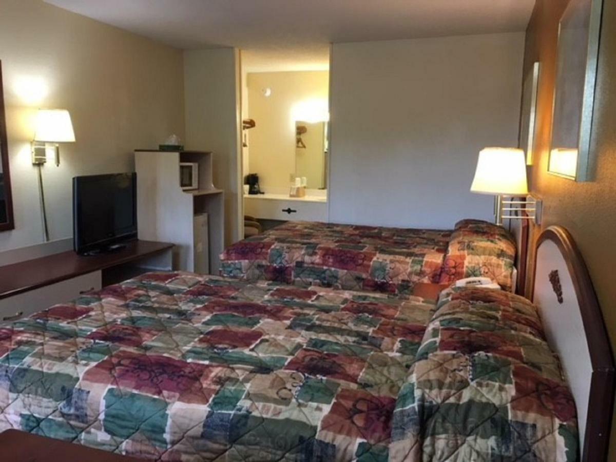 Suite Stay - Talladega 탈라데가 외부 사진